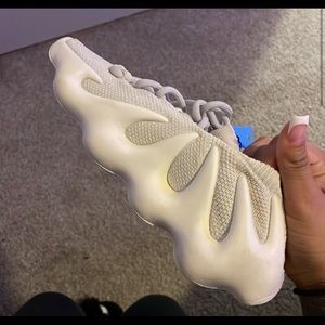 Yeezy 450 cloud Authentic!